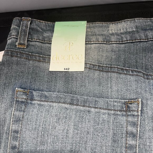 Decree Women's / Juniors New Blue Jean Skirt Size 15 - Picture 3 of 5